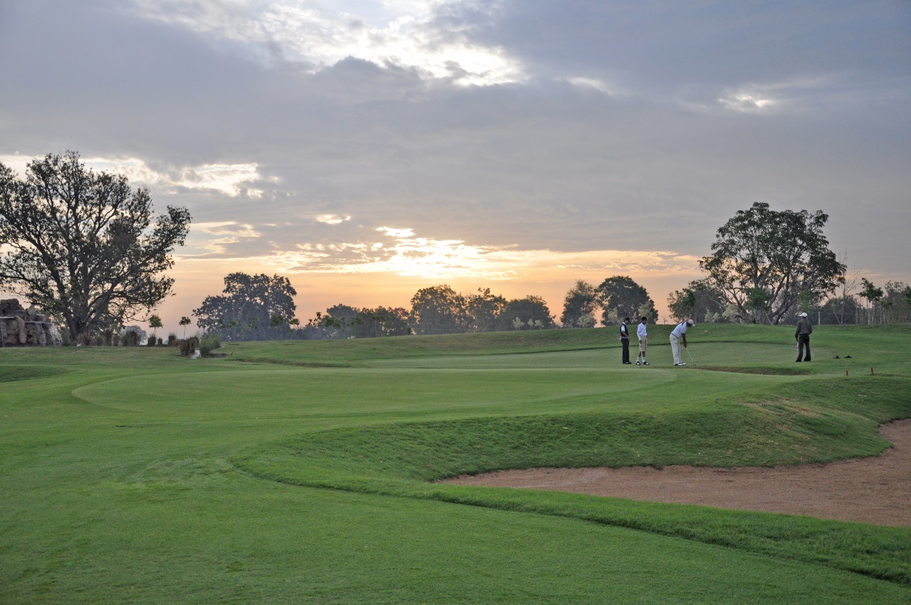 Gulmohar-Greens-Golf-Country-Club-Limited-Ahmedabad